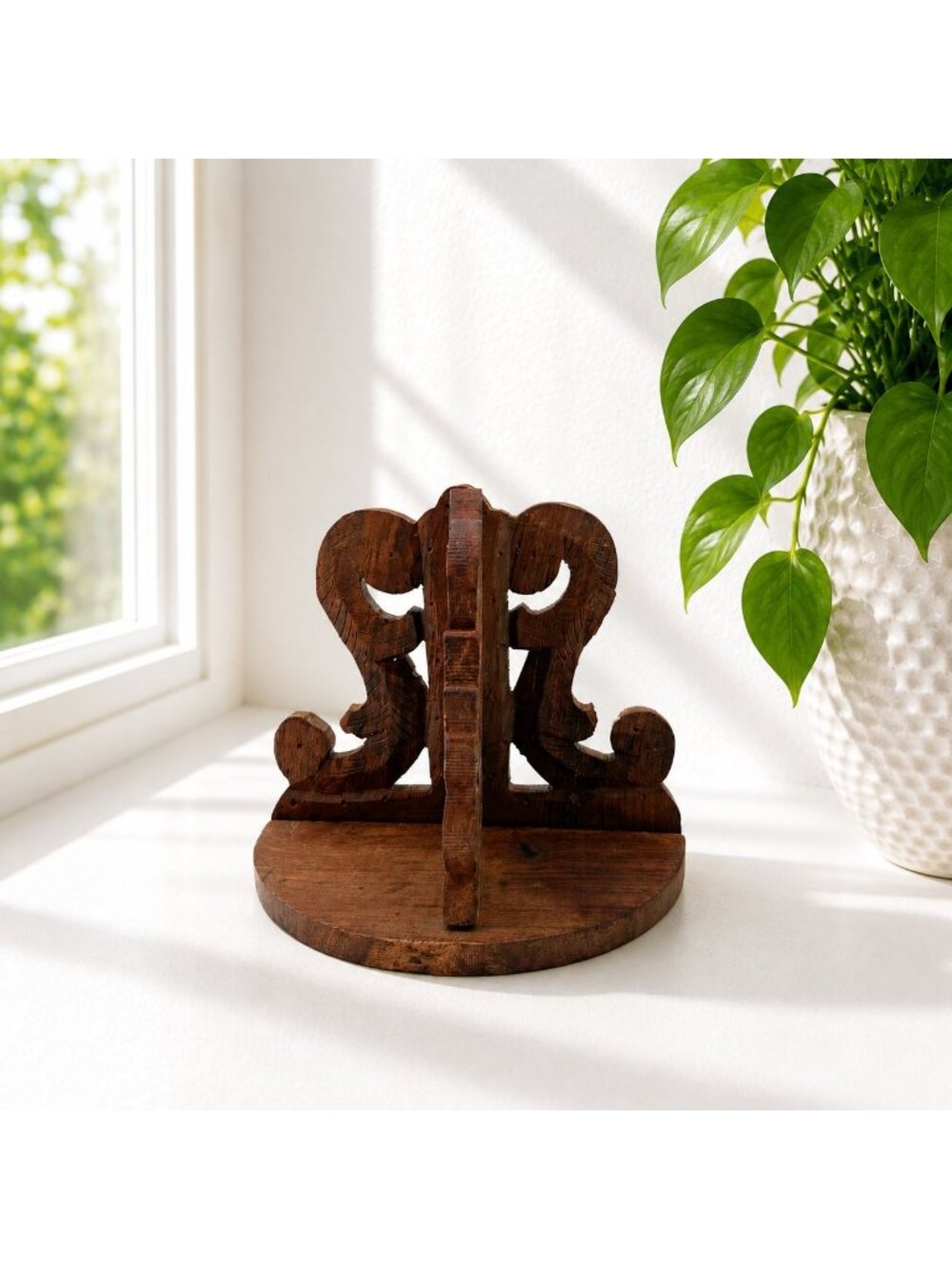 Vintage Hand-Carved Wooden Bookend/Stand With Openwork Scroll & Leaf Design Rich